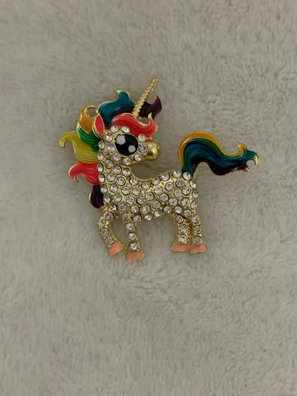 Sparkling Rainbow Unicorn Brooch Pin - Multicolor